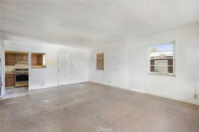 925 N Dickel Street, Anaheim, CA 92805