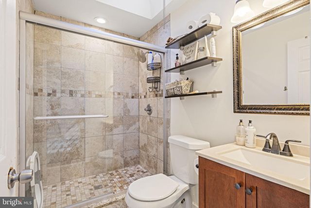 2109 LARDNER ST, Philadelphia, PA 19149