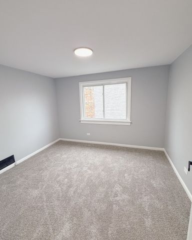7533 S Michigan Avenue, Chicago, IL 60619