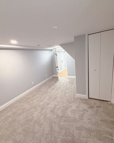 7533 S Michigan Avenue, Chicago, IL 60619