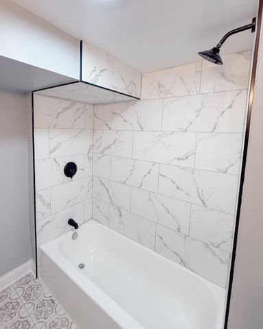 7533 S Michigan Avenue, Chicago, IL 60619