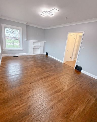7533 S Michigan Avenue, Chicago, IL 60619