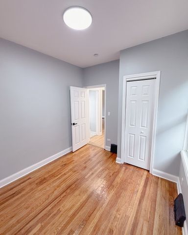 7533 S Michigan Avenue, Chicago, IL 60619