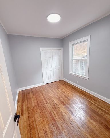 7533 S Michigan Avenue, Chicago, IL 60619