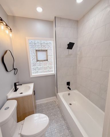7533 S Michigan Avenue, Chicago, IL 60619