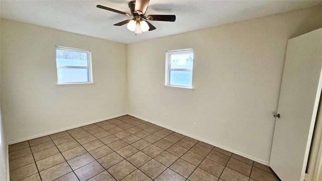 132 SW 11th Street, Moore, OK 73160