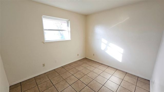 132 SW 11th Street, Moore, OK 73160