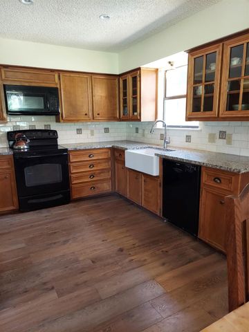 158 Augusta DR, Wimberley, TX 78676