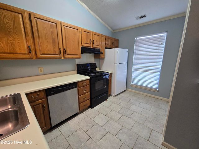 1 Upton Court, Greenville, NC 27858