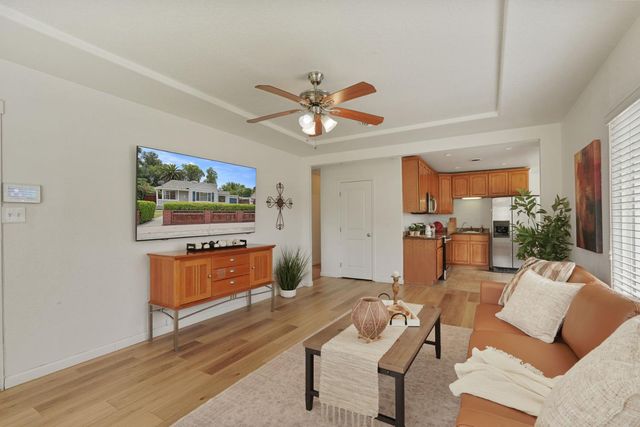 216 E Carlton Way, Tracy, CA 95376