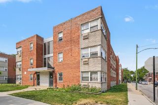 2401 W Balmoral Avenue 1C, Chicago, IL 60625