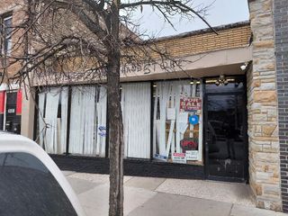 3811 W chicago Avenue, Chicago, IL 60651