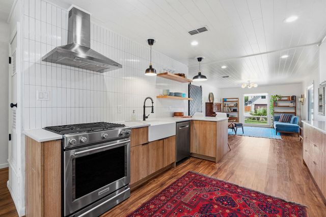 5705 Susie CT, Austin, TX 78757