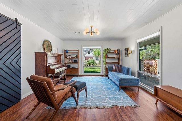 5705 Susie CT, Austin, TX 78757