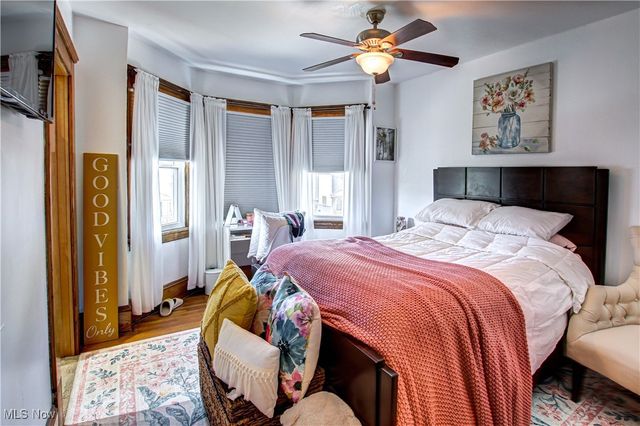 1547 Orchard Grove Avenue, Lakewood, OH 44107