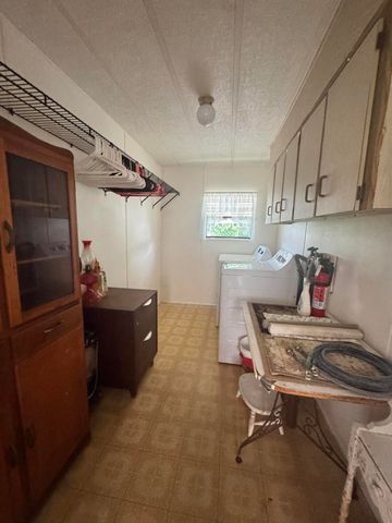 37 San Roberto, Fort Pierce, FL 34951