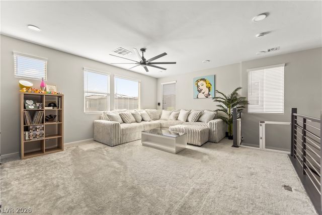 6836 Pacific Robin Street, North Las Vegas, NV 89084