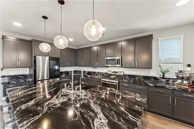 6836 Pacific Robin Street, North Las Vegas, NV 89084