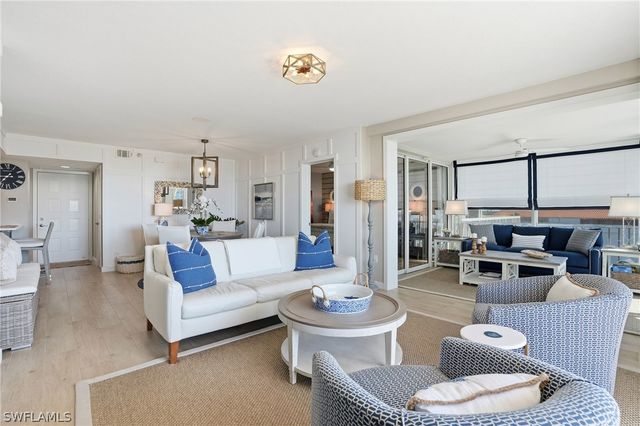 5501 Heron Point DR 602, Naples, FL 34108