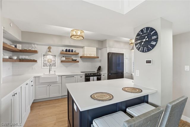 5501 Heron Point DR 602, Naples, FL 34108