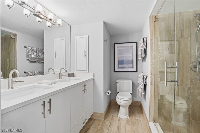 5501 Heron Point DR 602, Naples, FL 34108