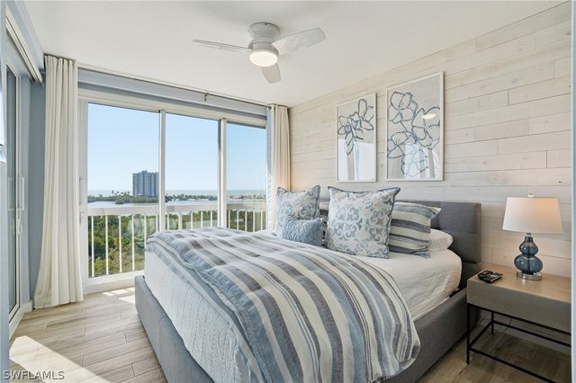 5501 Heron Point DR 602, Naples, FL 34108