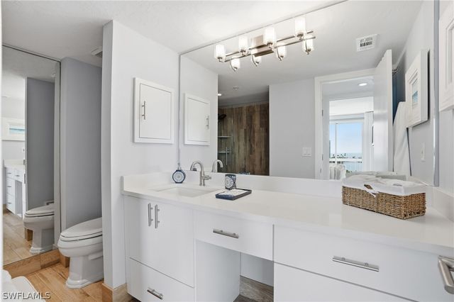 5501 Heron Point DR 602, Naples, FL 34108