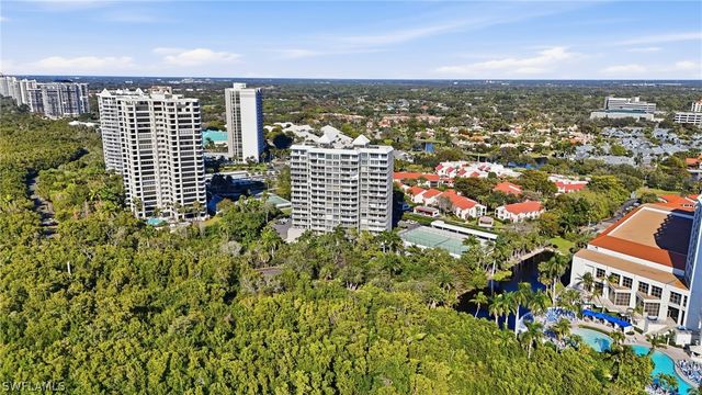 5501 Heron Point DR 602, Naples, FL 34108