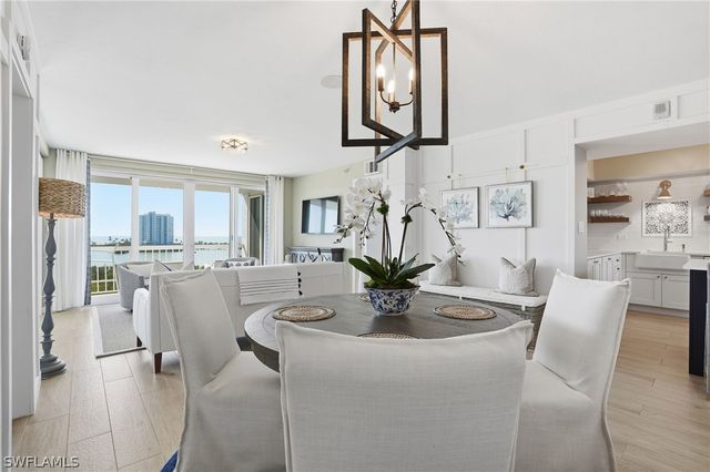 5501 Heron Point DR 602, Naples, FL 34108