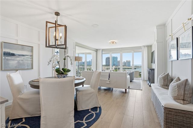 5501 Heron Point DR 602, Naples, FL 34108