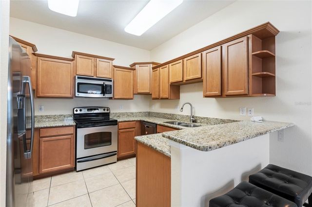 3644 SOLANA CIRCLE F, Clermont, FL 34711