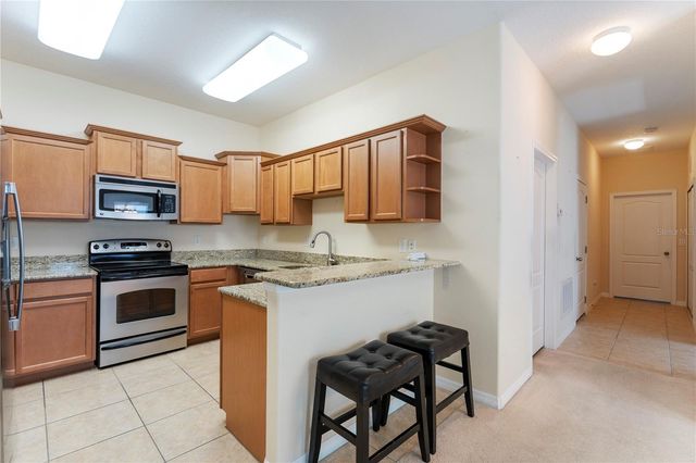 3644 SOLANA CIRCLE F, Clermont, FL 34711