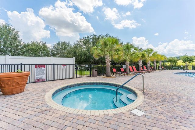 3644 SOLANA CIRCLE F, Clermont, FL 34711