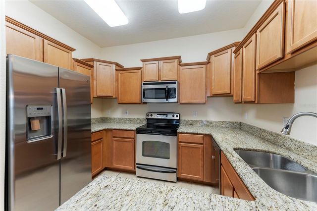 3644 SOLANA CIRCLE F, Clermont, FL 34711