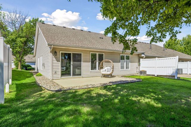 6503 Brook Lane, Savage, MN 55378