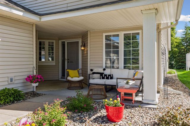 6503 Brook Lane, Savage, MN 55378