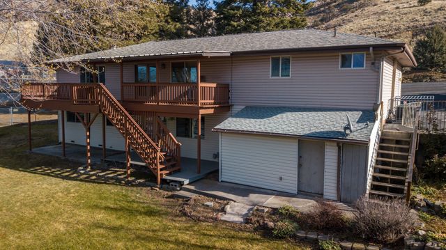 1422 Kimberly Drive, Klamath Falls, OR 97603