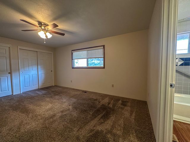 1422 Kimberly Drive, Klamath Falls, OR 97603