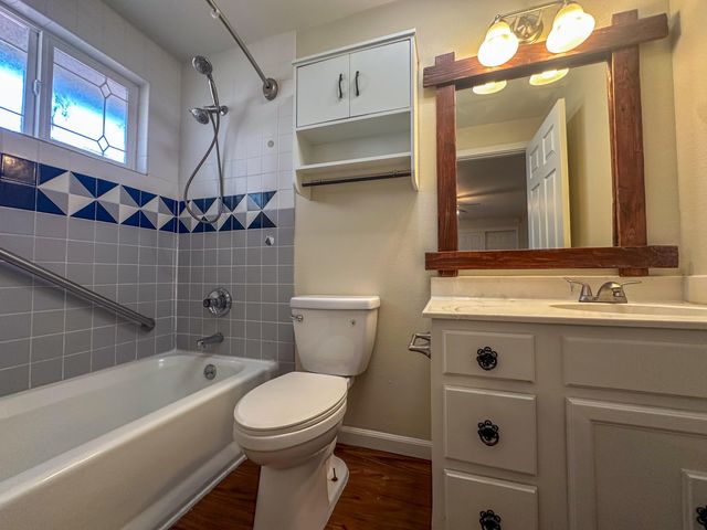 1422 Kimberly Drive, Klamath Falls, OR 97603