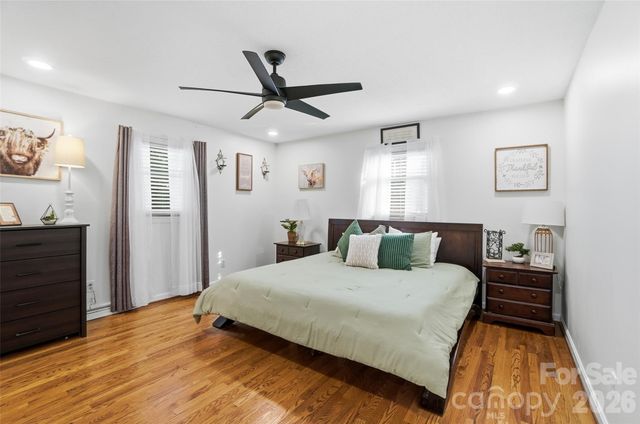 1150 Ratchford Drive, Dallas, NC 28034