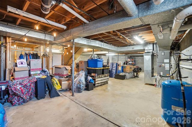 1150 Ratchford Drive, Dallas, NC 28034