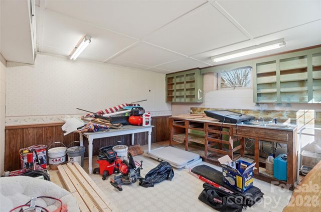 1150 Ratchford Drive, Dallas, NC 28034