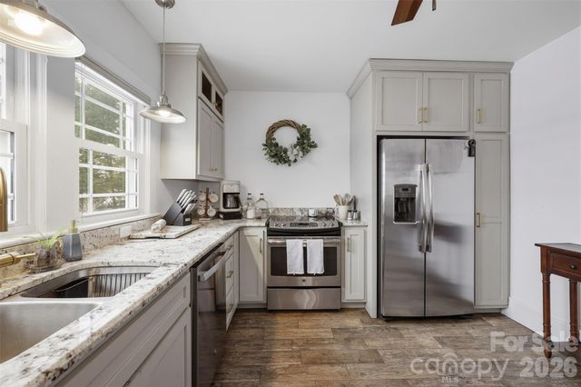 3485 Plateau Road, Newton, NC 28658