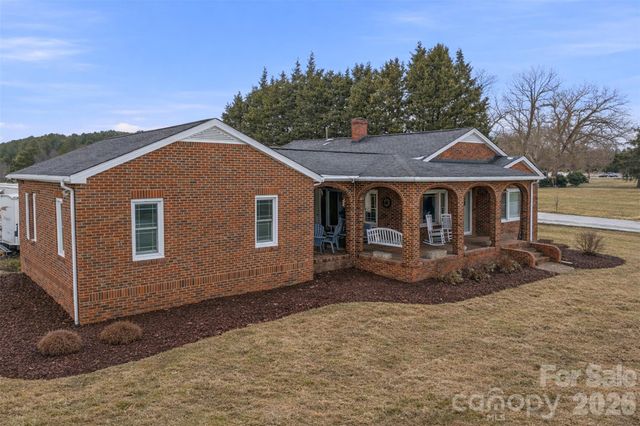 3485 Plateau Road, Newton, NC 28658