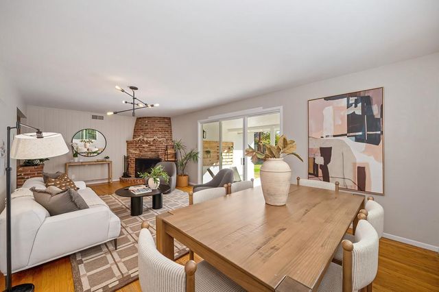 5613 Kingston Way, Sacramento, CA 95822