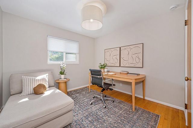 5613 Kingston Way, Sacramento, CA 95822