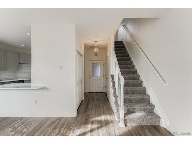 8376 S Garland Way, Littleton, CO 80128