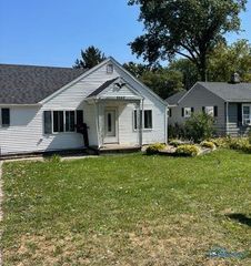 5540 Clover Lane, Toledo, OH 43623