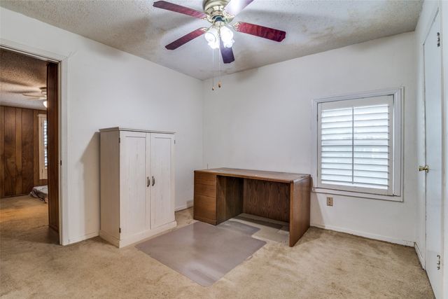 512 Gary Street, Quinlan, TX 75474