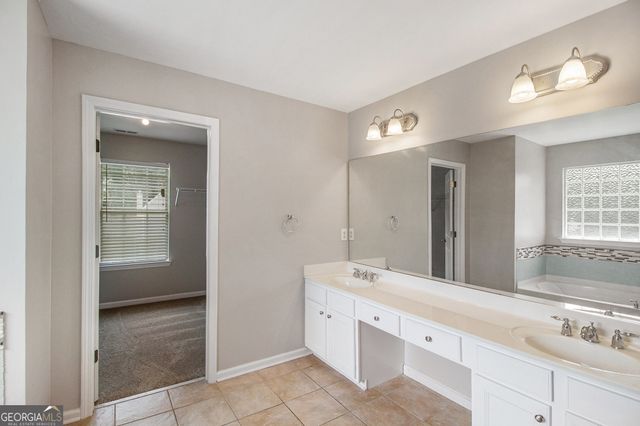 4530 Black Water Cove, Ellenwood, GA 30294